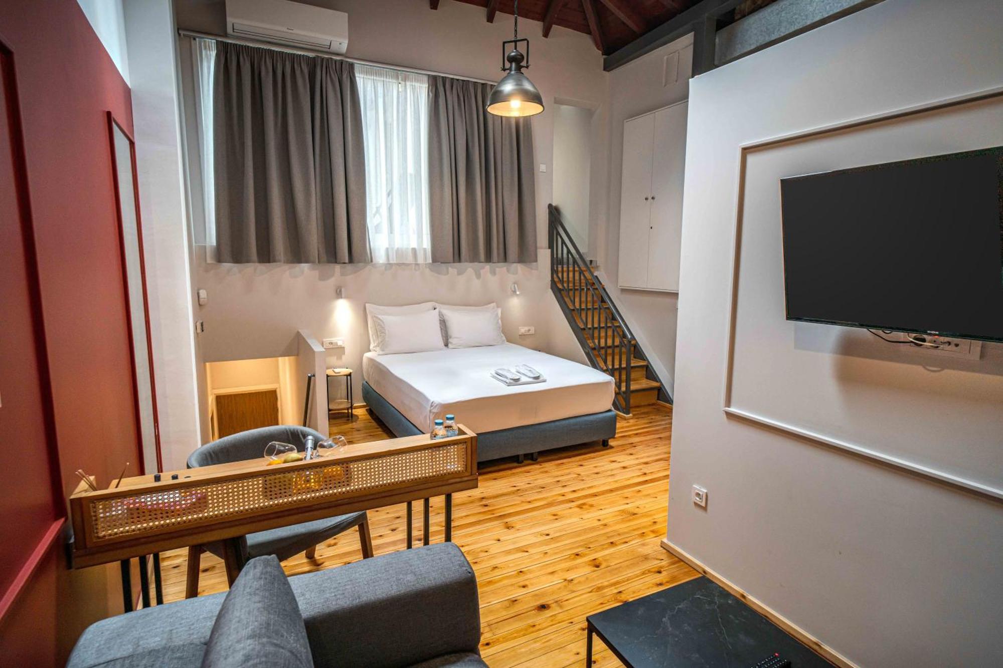 Belle Athenes - Luxury Rooms At Monastiraki Railway Station Extérieur photo