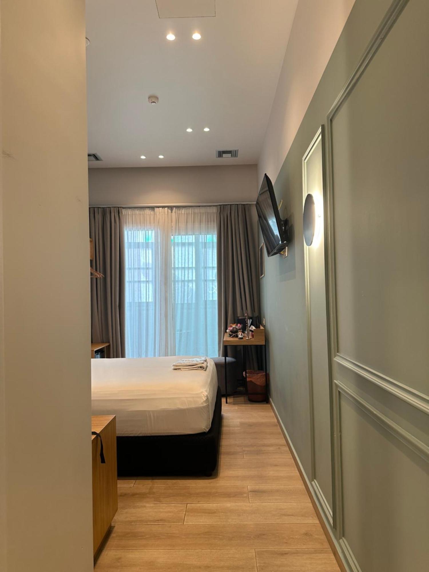 Belle Athenes - Luxury Rooms At Monastiraki Railway Station Extérieur photo