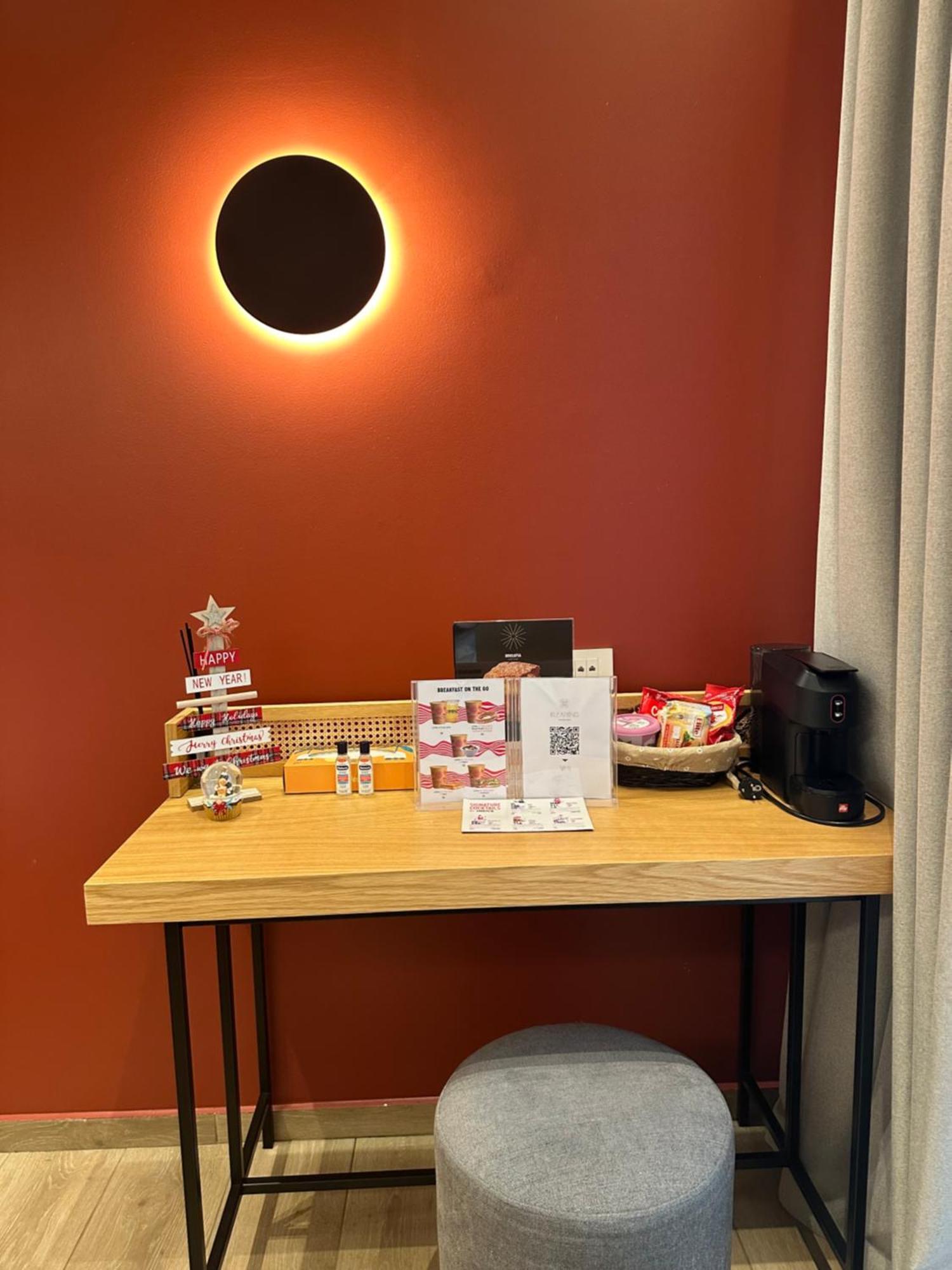 Belle Athenes - Luxury Rooms At Monastiraki Railway Station Extérieur photo