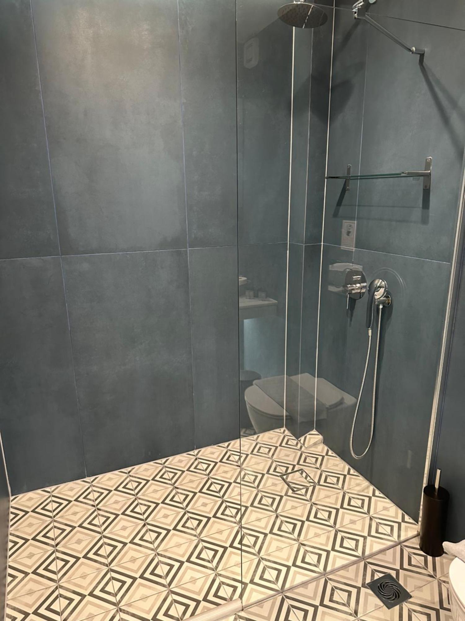 Belle Athenes - Luxury Rooms At Monastiraki Railway Station Extérieur photo