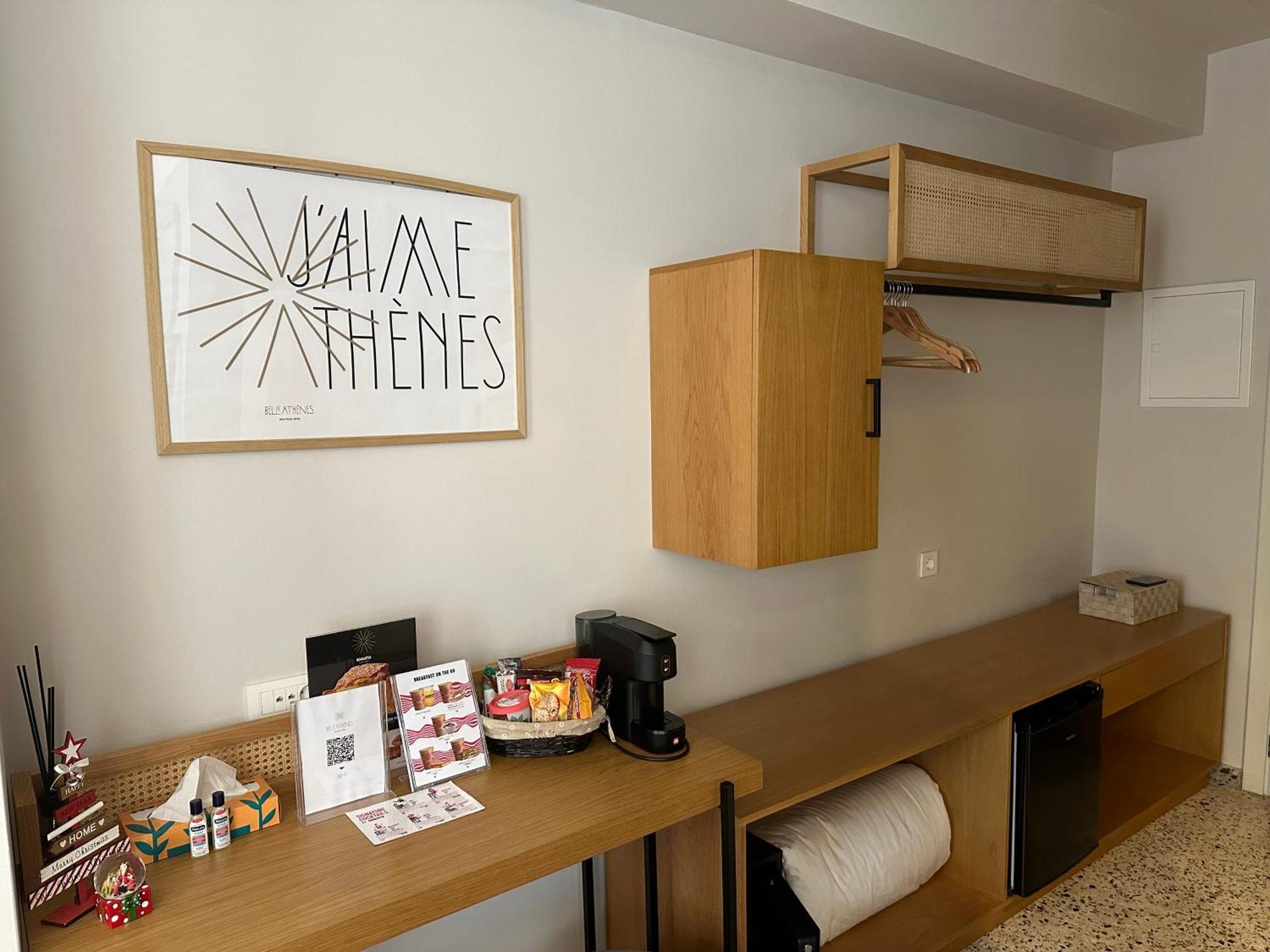 Belle Athenes - Luxury Rooms At Monastiraki Railway Station Extérieur photo
