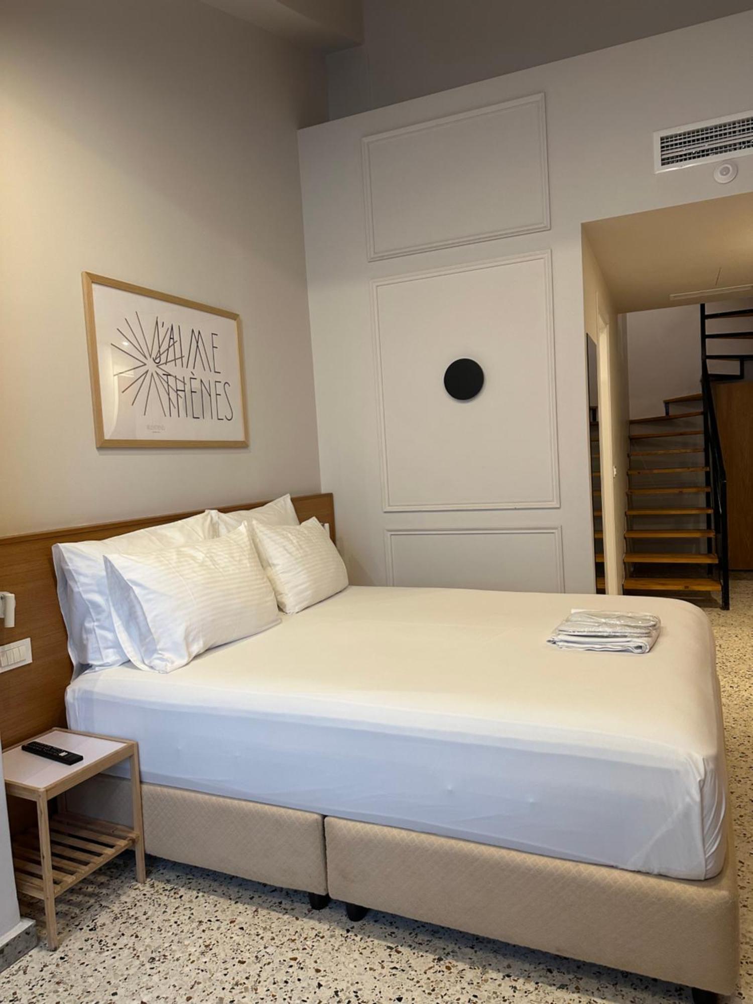 Belle Athenes - Luxury Rooms At Monastiraki Railway Station Extérieur photo